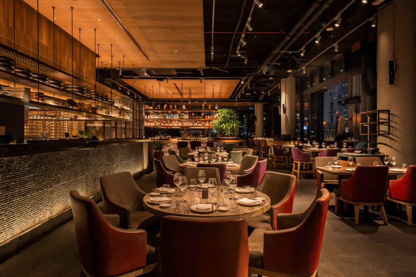 CLAP Dubai, is a fine-dining Japanese restaurant located in the heart of DIFC.