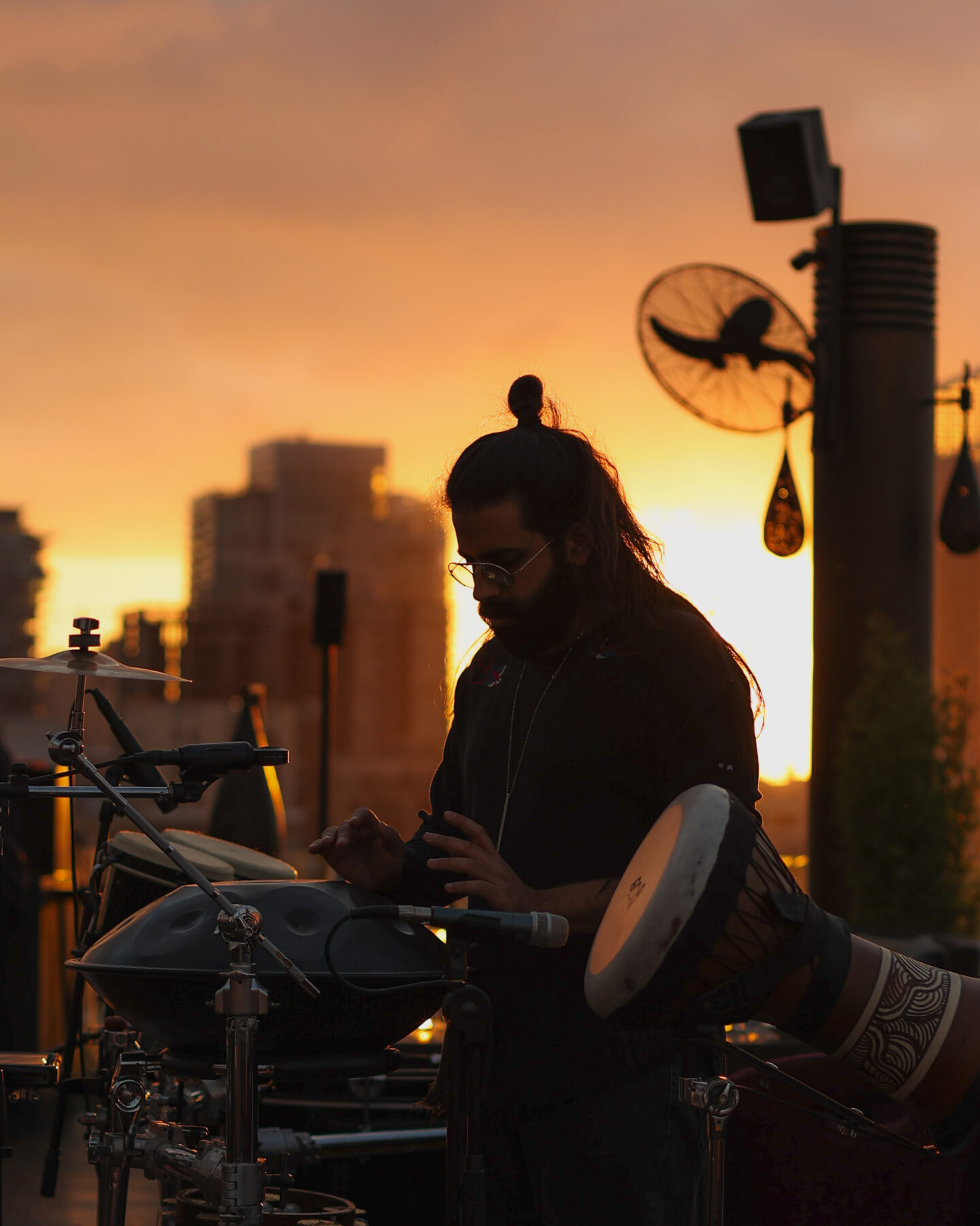 a musician performing at CLAP BEIRUT Golden hours